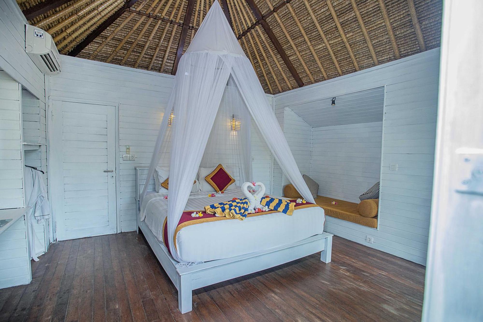 Koji Garden Huts Hotel Nusa Lembongan  Exterior photo